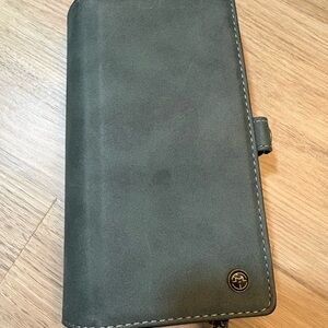 Gray Key & Card Holder